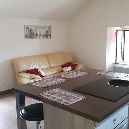 Jolie Maison Cosy Casa de Férias La Roche (Lozere)